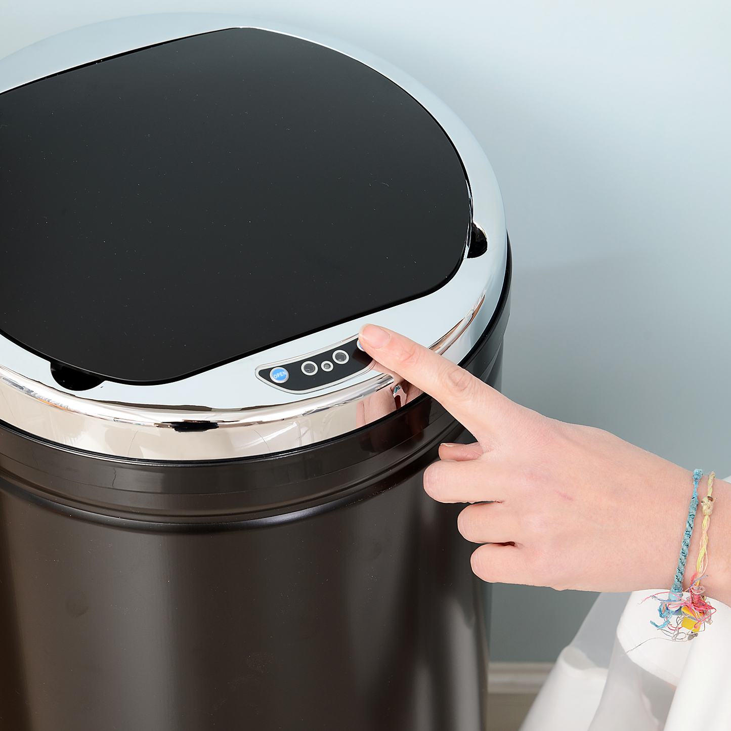 HOMCOM 50L Sensor Bin for Kitchen Waste Automatic Dustbin Motion Detection Dustbin  Stainless Steel Rubbish Can with Bucket, Black