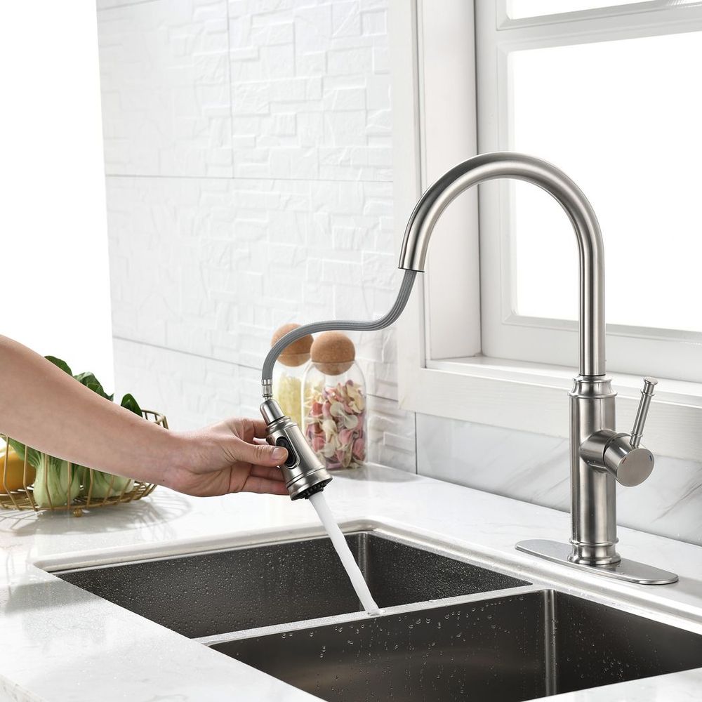 Single Handle High Arc Pull Out Kitchen Faucet,Single Level Stainless Steel Kitchen Sink Faucets with Pull Down Sprayer